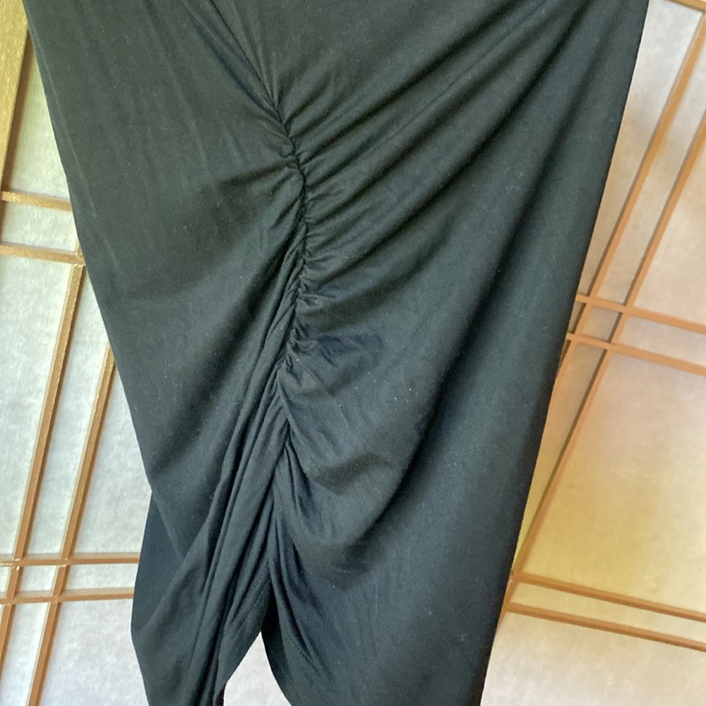 Smallshow, black, sleeveless maternity top with ruched sides, large - Picture 4 of 6